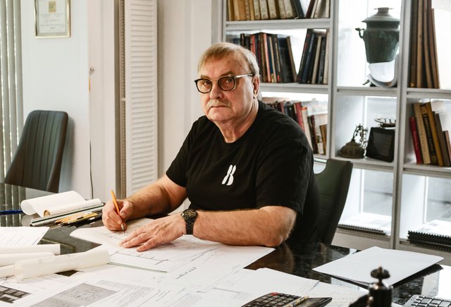 «Я был как Страшила, которому вставили мозги»: архитектор Олег Карлсон — о книгах и их влиянии на нашу жизнь