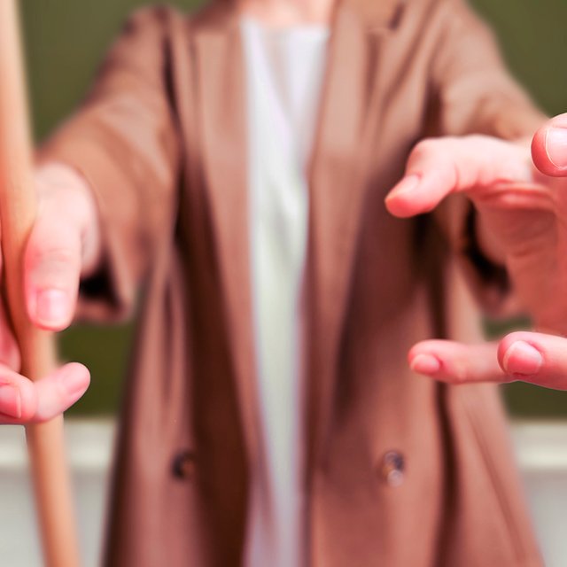 «Пошёл вон из класса!» Почему учителя кричат на детей и при чём тут атмосфера в школе