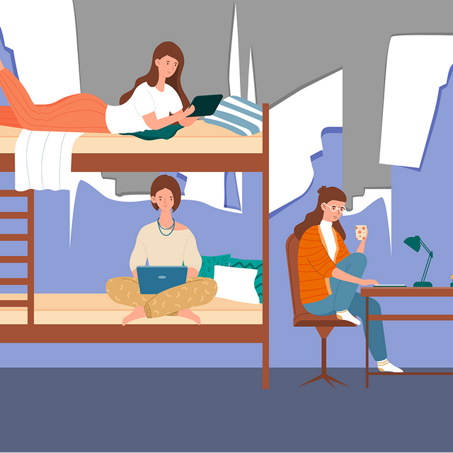 В общежитии вуза ужасные условия проживания. Что делать?