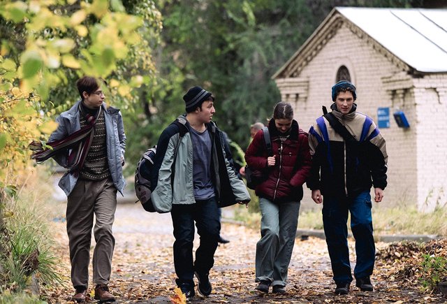 6 поводов перестать смеяться над зумерами и кое-чему у них поучиться