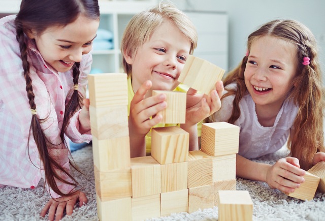 5 экспериментов, которые доказывают, что игры помогают учиться, а оценки — вредят