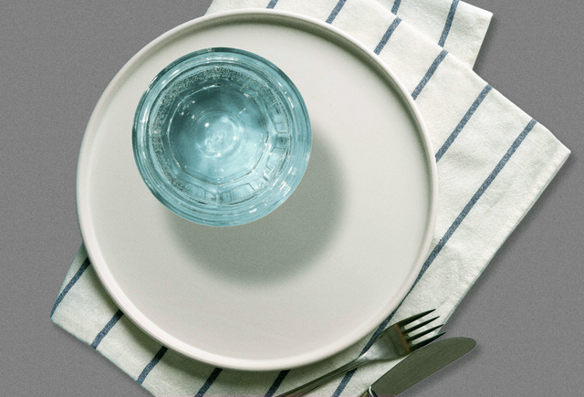 У 21-летней дочери булимия. Как ей помочь и куда обратиться?