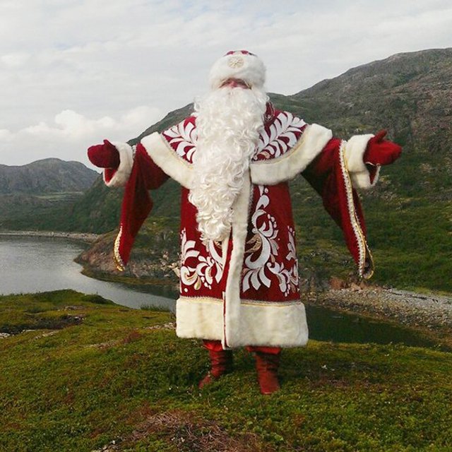 «Подари мне, пожалуйста, маму». Всероссийский Дед Мороз — о новогодних желаниях и летних каникулах