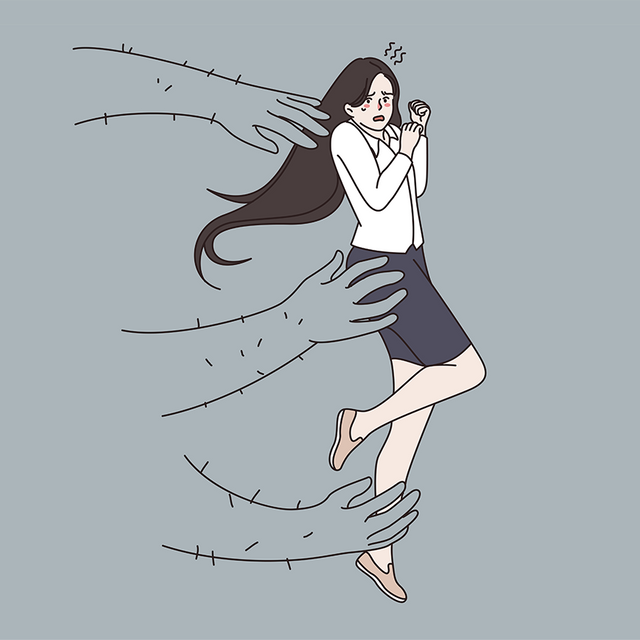 В детстве я столкнулась с насилием: стоит ли рассказывать об этом опыте своим детям