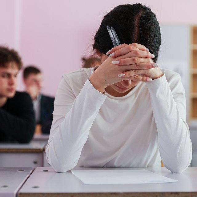 «Все отличники молятся о проходном». Правда ли, что на ЕГЭ по обществознанию было «гробовое» задание, за которое всем поставят 0