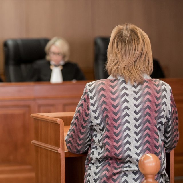 «Долг школы передо мной — почти миллион рублей». Учительница — о том, как она пыталась отстоять свои права