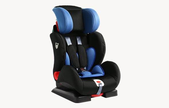Детское автокресло. Правила перевозки детей на автомобилях в 2025 году: штрафы и изменения