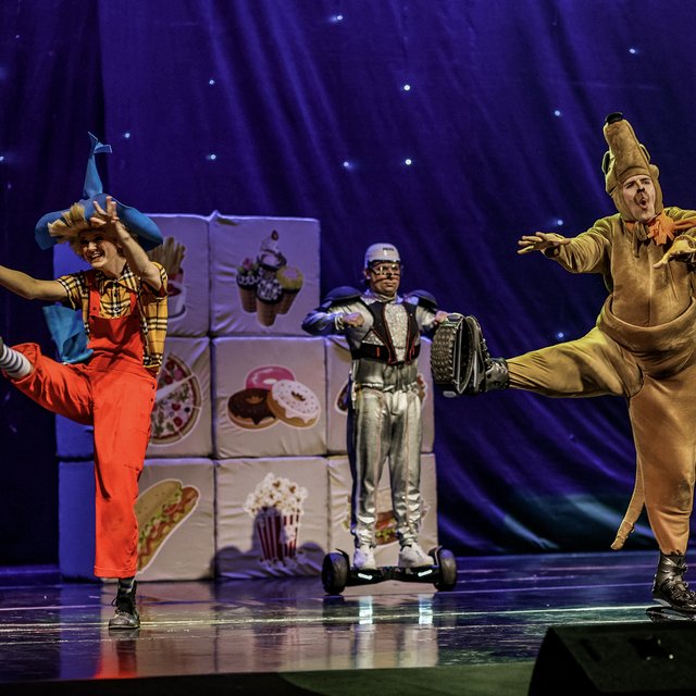 14 идей нескучно провести январь с детьми: в Москве, Питере и по всей России