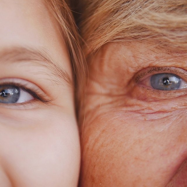 Внучка жила у бабушки с дедушкой и теперь не хочет переезжать к родителям: что делать?