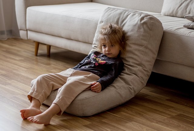 Ребёнок не хочет идти в школу после каникул. Что делать?