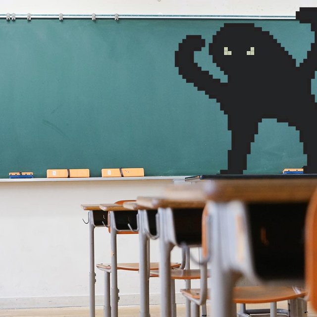 В класс вернули неуправляемого мальчика, который мешает всем учиться: что можно сделать?