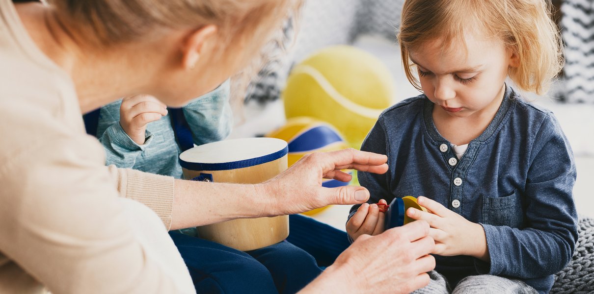 Что плохого в слове «аутист», как общаться с такими людьми и другие стыдные вопросы про РАС