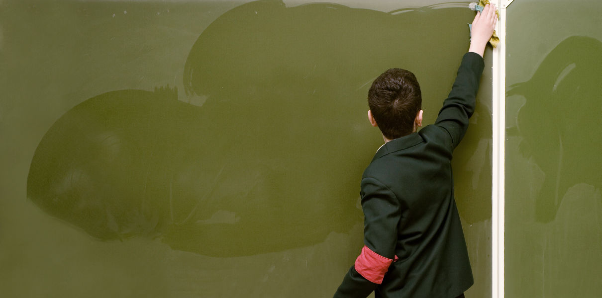 "Освободите детей от странной трудовой повинности!"