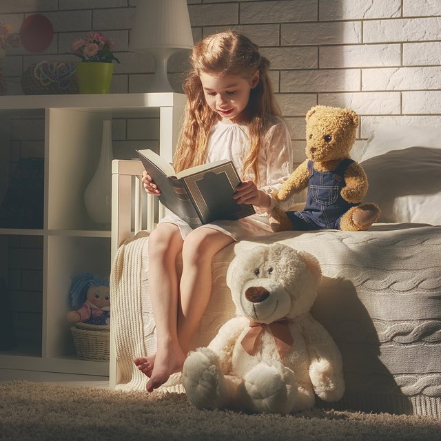 15 книг современных российских писателей, которые могли бы украсить школьную программу