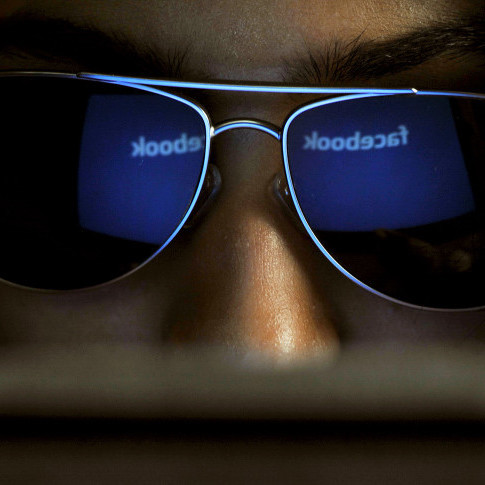 Стэнфордские учёные: школьники и студенты не могут отличить настоящую новость от фейка