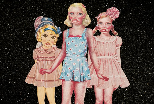 «Любыми способами уходи от скуки в спальне»: чему на самом деле учат энциклопедии для девочек