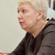 10 обещаний Васильевой с комментариями директоров, учителей и родителей