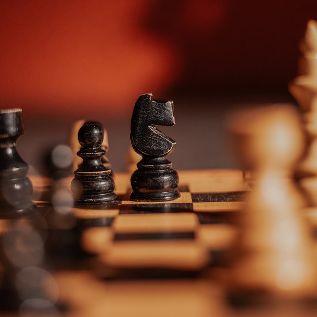 Как ходит конь? Тест для тех, кто разбирается в шахматах