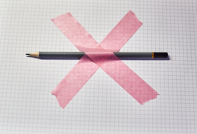 Ученик не делает домашние задания и не работает на уроке. Как его оценивать?