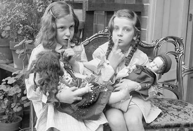 «Дым-дым, я масло не ем!» Тест: помните ли вы приметы и поверья из детства