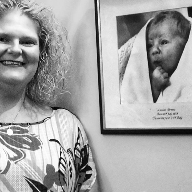 «Люди говорили, что у меня не будет души». История Луизы Джой Браун — первого человека из пробирки