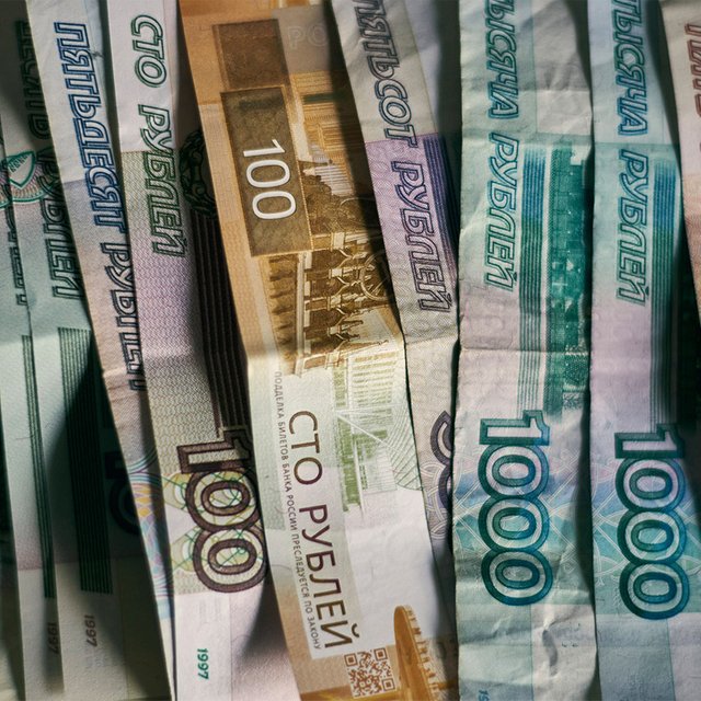 Воспитываю ребенка под опекой, мне отказали в пособии: это законно?