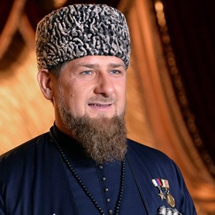 Кадыров заявил Васильевой, что его дочери никогда не снимут хиджаб в школе