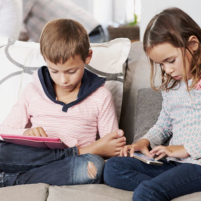 6 способов убедить ребёнка отложить айпад